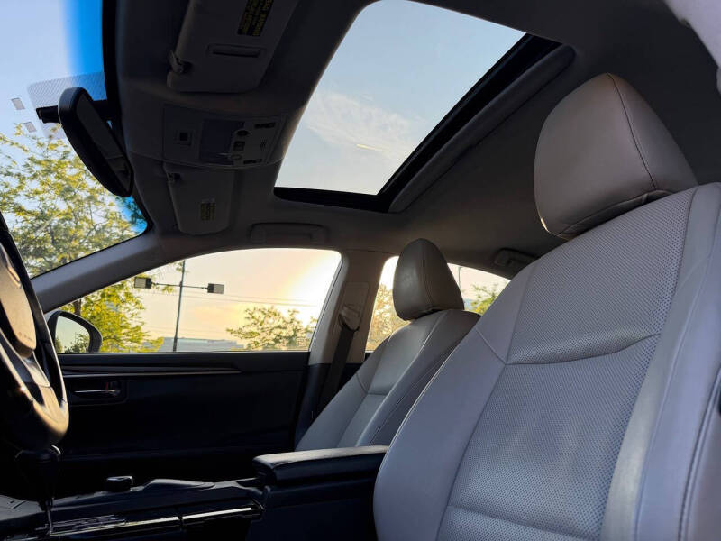 2015 Lexus ES 350