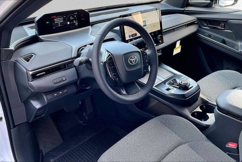 2026 Toyota bZ XLE Plus