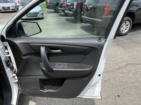 2016 GMC Acadia SLE-2