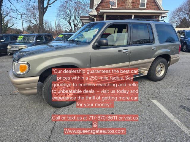 2000 Mercury Mountaineer for sale at QUEENSGATE AUTO SALES in York, PA