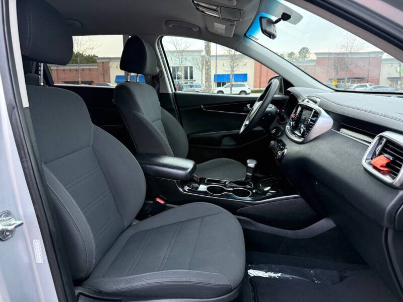 2020 Kia Sorento S V6