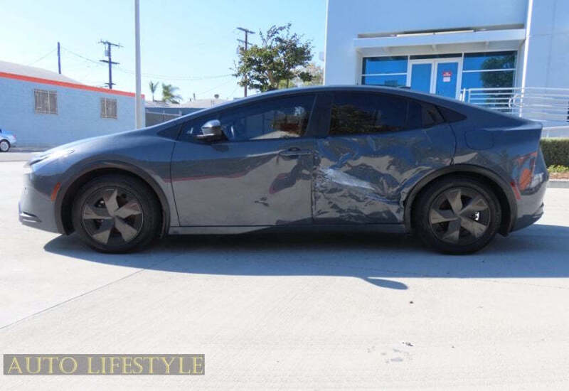 2024 Toyota Prius LE