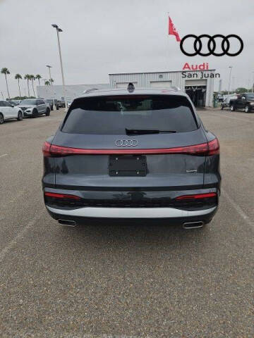 2025 Audi Q5 quattro Premium Plus TFSI