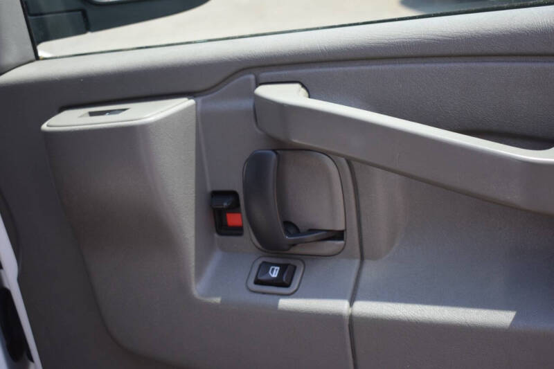 2018 Chevrolet Express 2500