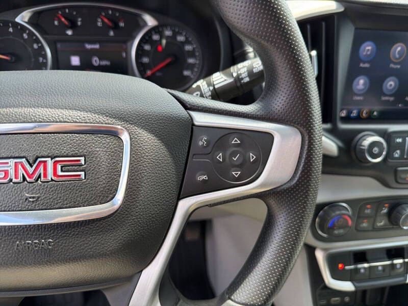 2022 GMC Terrain SLE