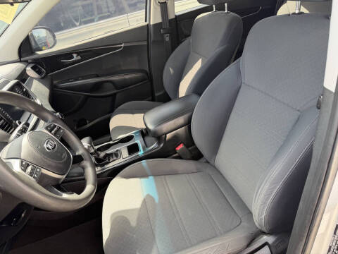 2019 Kia Sorento L