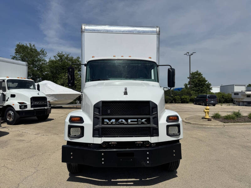 2023 Mack MD6