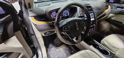 2017 Lincoln MKC Select