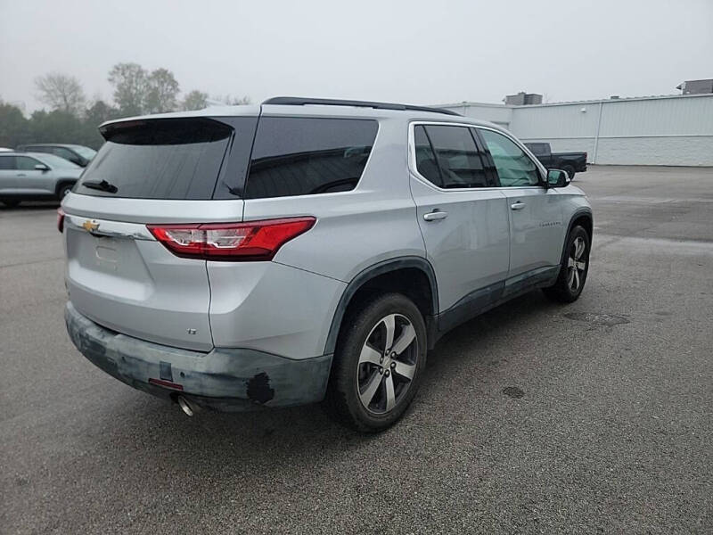 2021 Chevrolet Traverse LT Leather