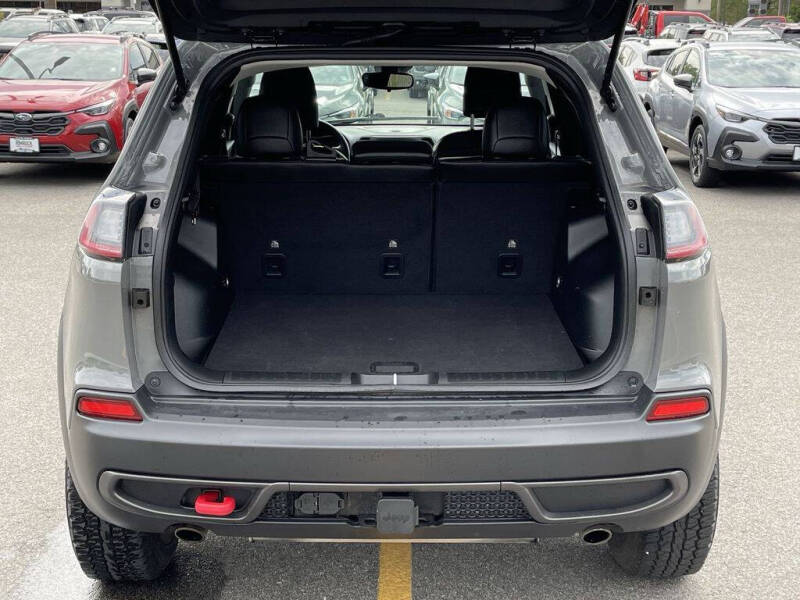 2022 Jeep Cherokee Trailhawk