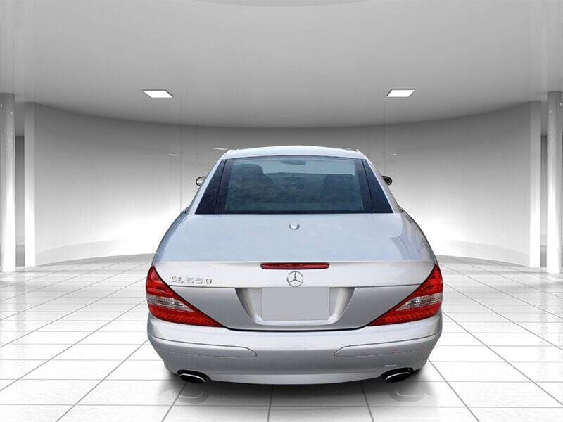 2007 Mercedes-Benz SL-Class 11