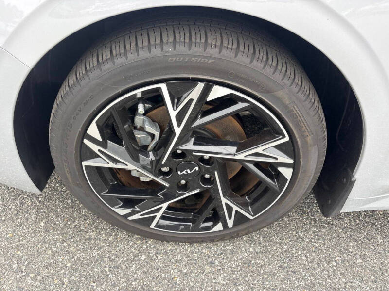2025 Kia K5
