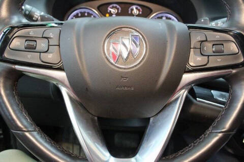 2022 Buick Enclave Essence