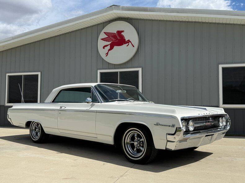1964 Oldsmobile Eighty-Eight