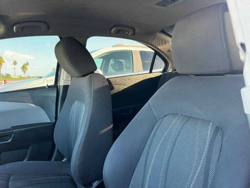 2015 Chevrolet Sonic LT Auto