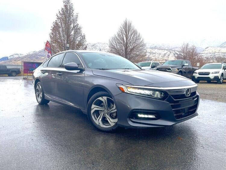 Honda Accord's photo