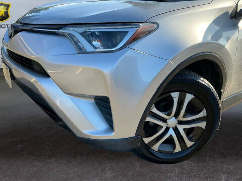 2018 Toyota RAV4 LE