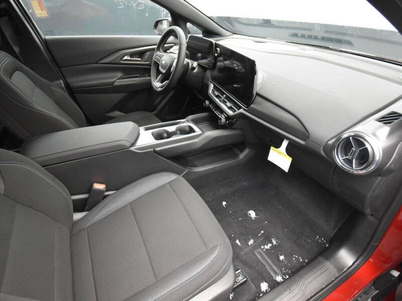 2026 Chevrolet Equinox EV LT 1