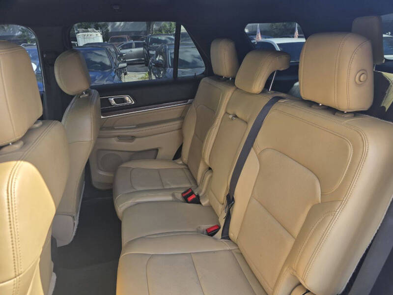 2017 Ford Explorer Limited