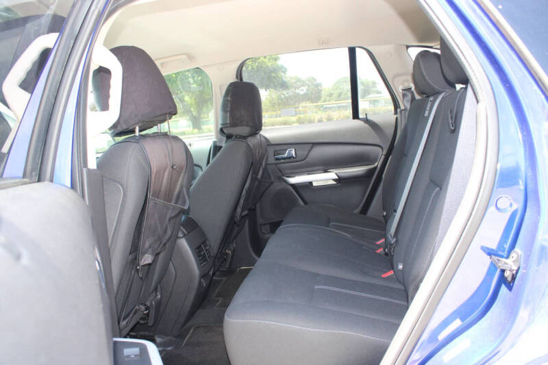 2013 Ford Edge SE