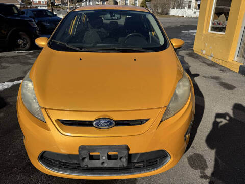 2011 Ford Fiesta SES