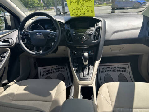 2016 Ford Focus SE