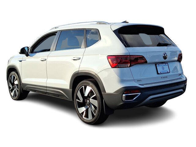 2024 Volkswagen Taos SEL 4Motion
