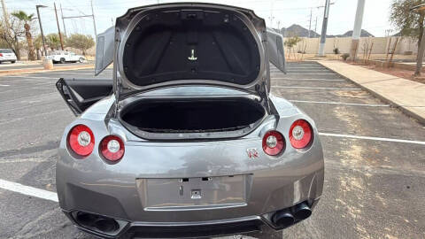2012 Nissan GT-R Black Edition