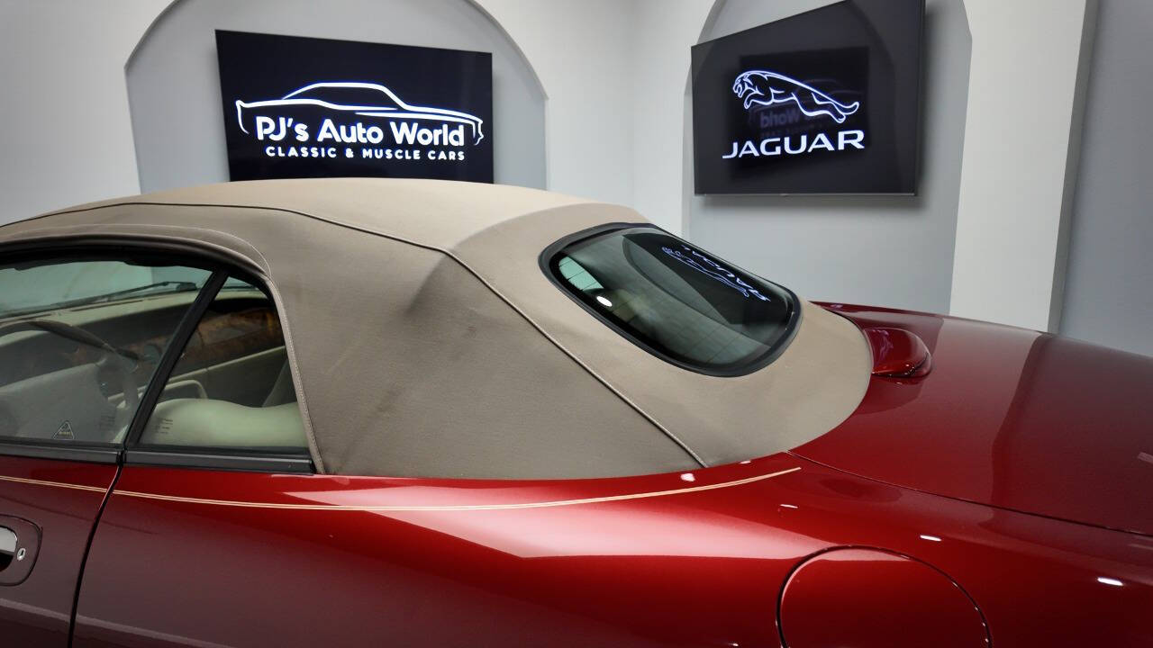 1998 Jaguar XK-Series 23