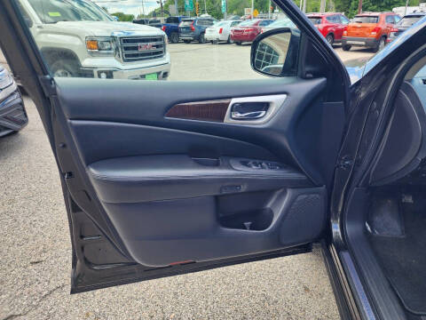 2015 Nissan Pathfinder Platinum