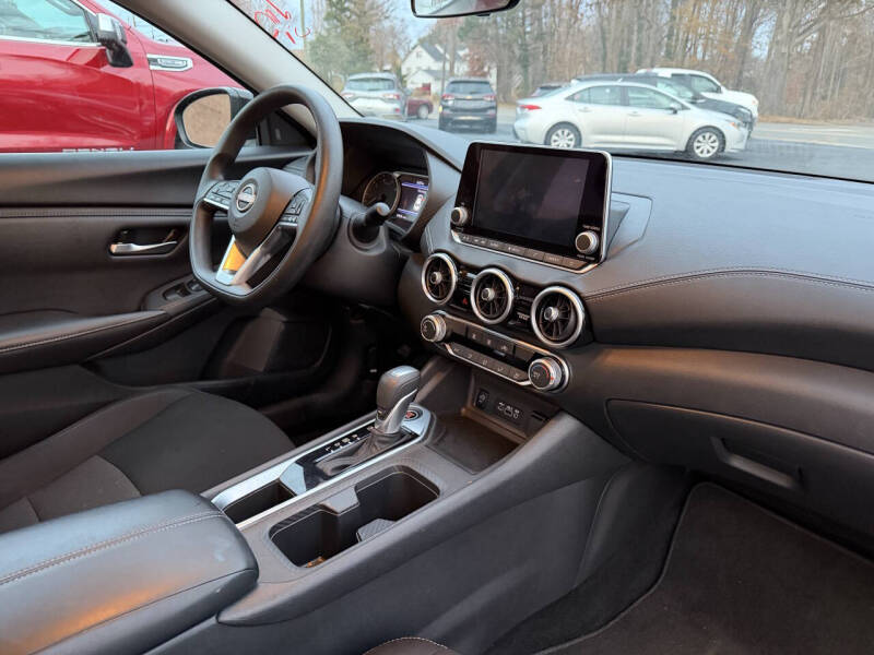 2025 Nissan Sentra SV