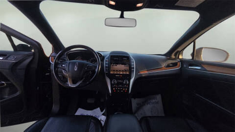 2019 Lincoln MKC Select