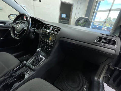 2018 Volkswagen Golf