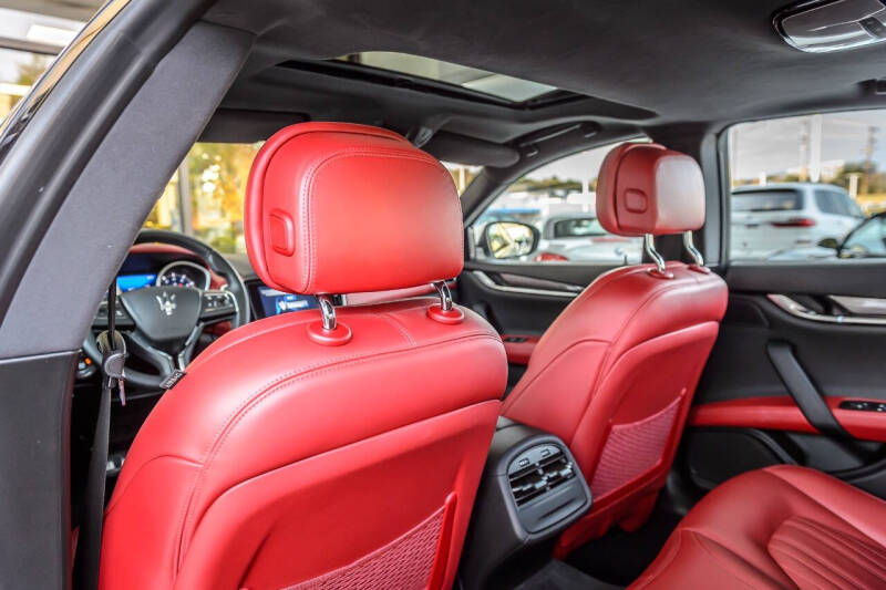 2018 Maserati Ghibli