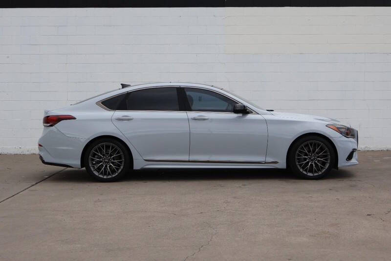 2018 Genesis G80