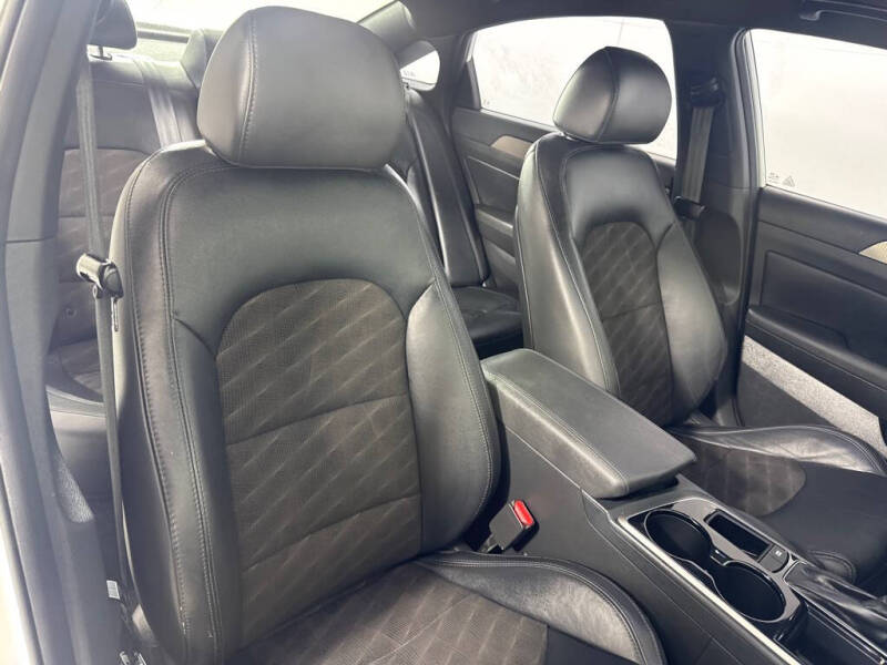 2018 Hyundai Sonata Sport