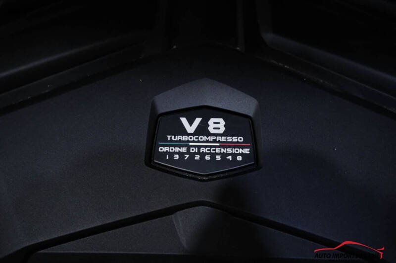 2025 Lamborghini Urus SE
