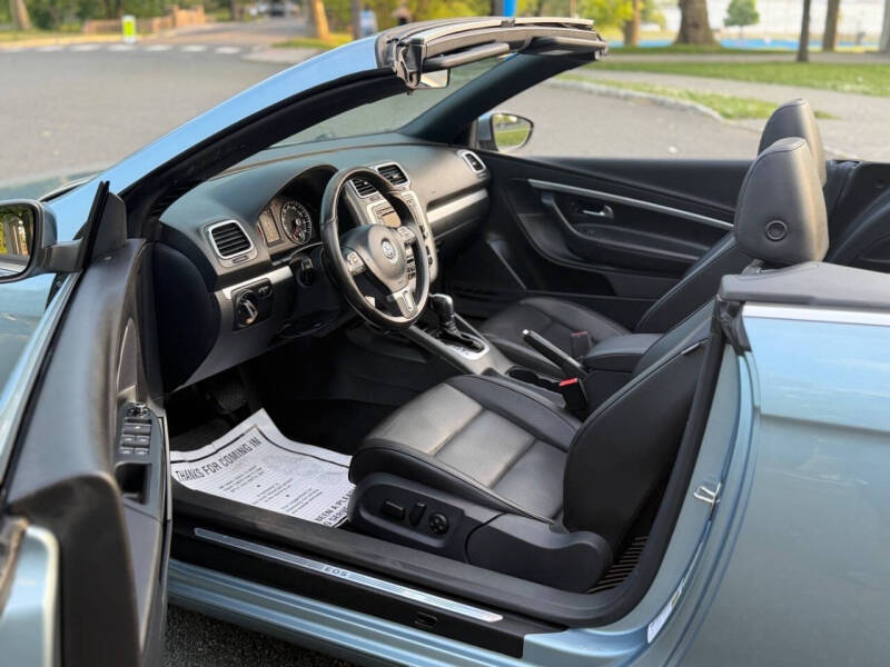 2012 Volkswagen Eos Komfort SULEV