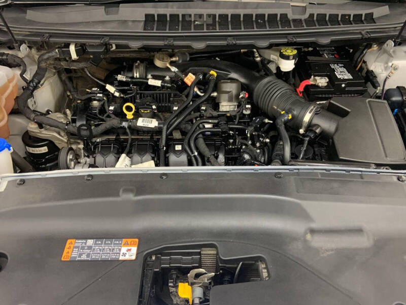 2023 Ford Edge Titanium