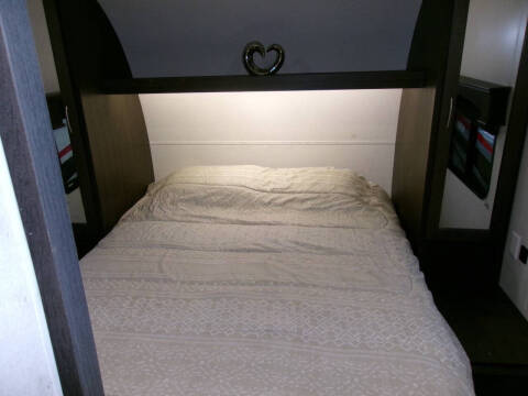 2019 Forest River Shockwave 25rqmx