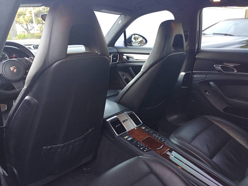 2010 Porsche Panamera Turbo