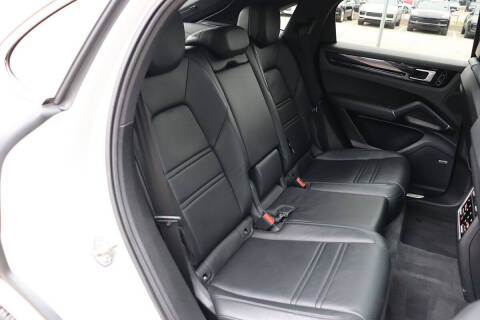 2021 Porsche Cayenne Coupe