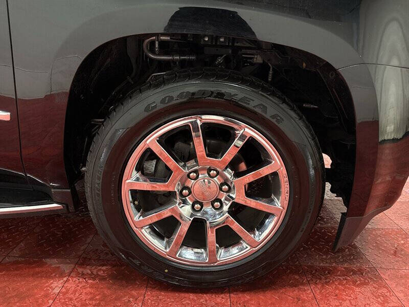 2017 GMC Yukon XL Denali