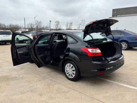 2014 Ford Focus S