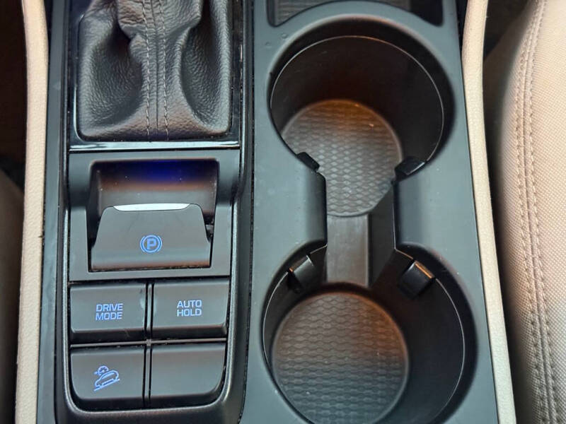 2021 Hyundai Tucson SE