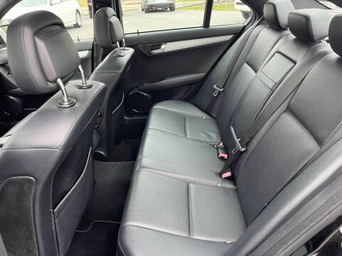 2009 Mercedes-Benz C-Class