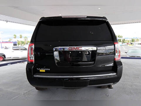 2017 GMC Yukon Denali