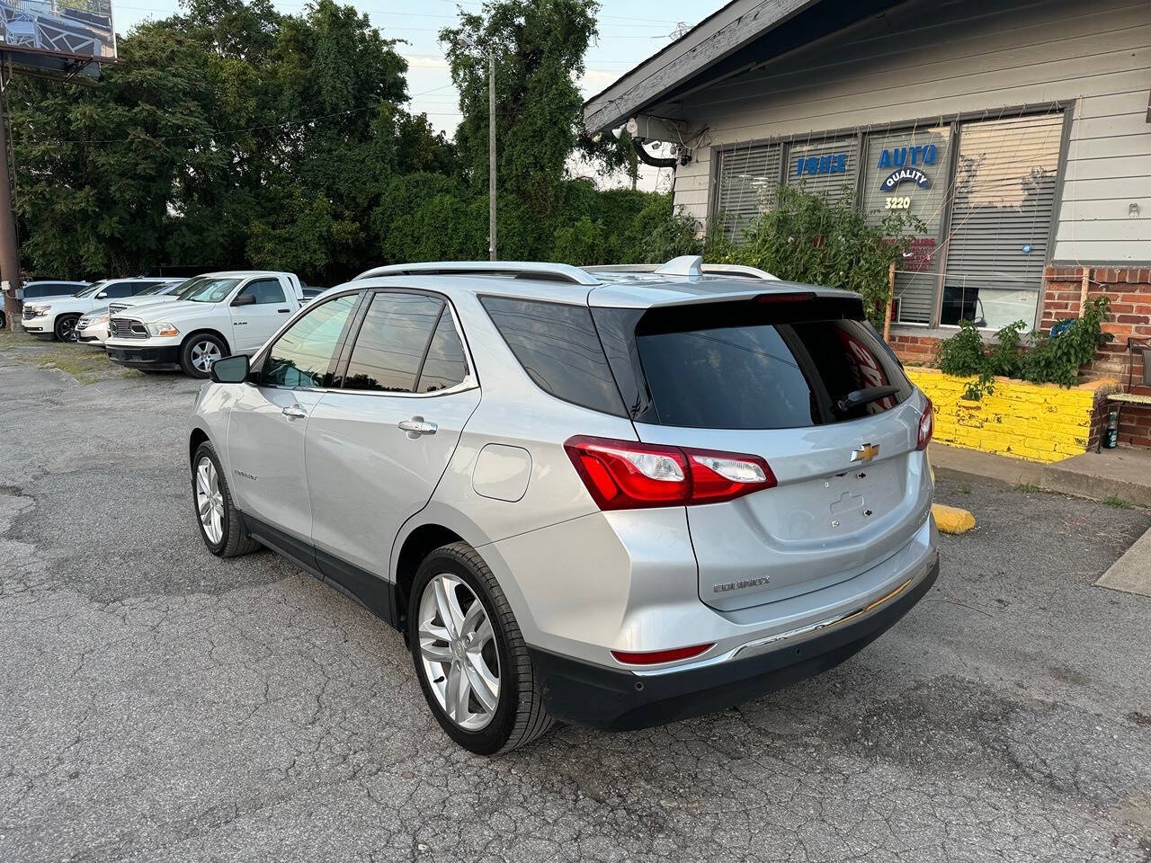 2019 Chevrolet Equinox for sale at Green Ride LLC in NASHVILLE, TN