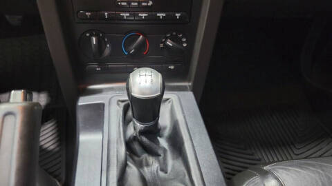 2006 Ford Mustang GT Deluxe