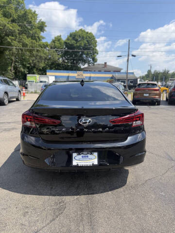 2019 Hyundai Elantra SEL